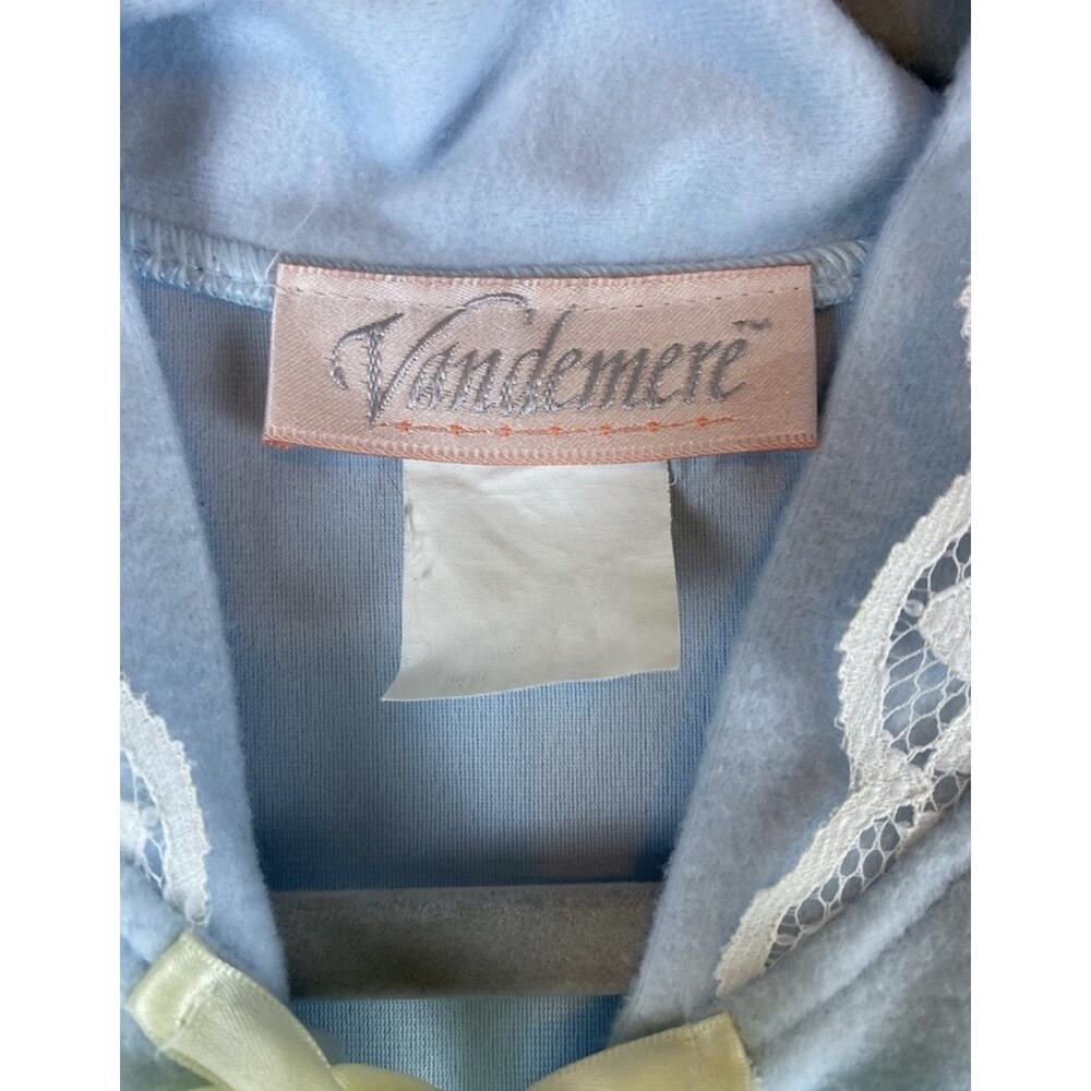 Vintage Vandemere Blue Ctn Flannel Lace Tie Front Embrdrd Cottage Core Long Robe - Picture 5 of 6